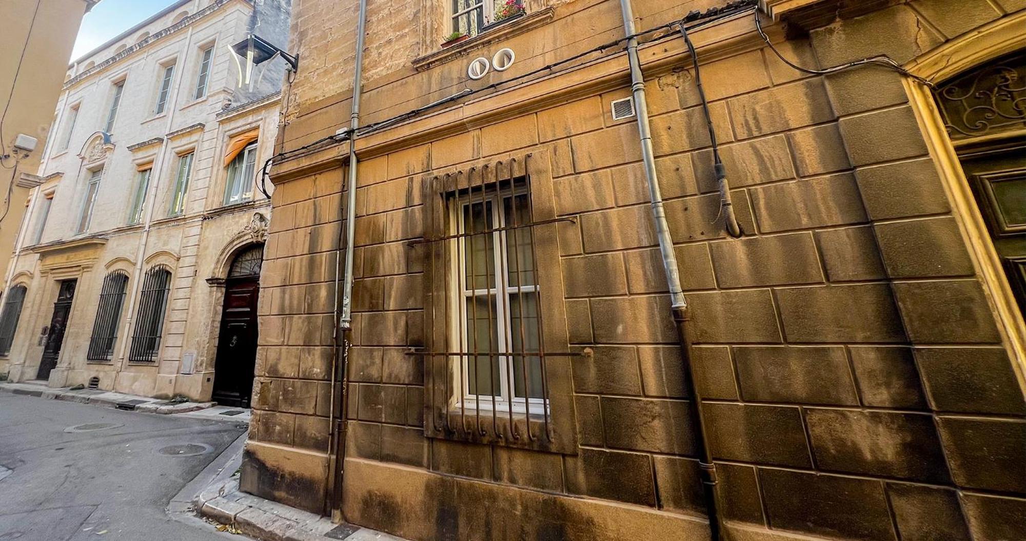 Apartamento Ac - Private Exterior - Au Pied Du Palais Des Papes! Aviñón Exterior foto