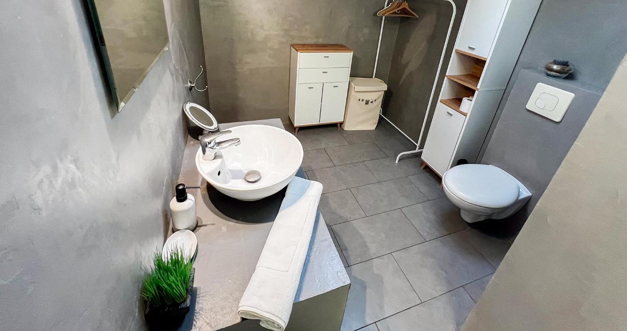 Apartamento Ac - Private Exterior - Au Pied Du Palais Des Papes! Aviñón Exterior foto